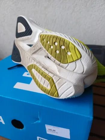 Used Hoka Mach X3 bike — image 4 of 4
