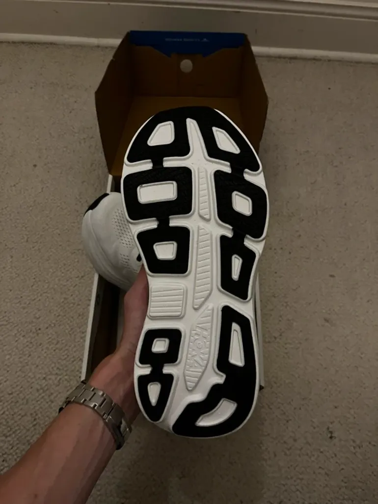 Used Hoka Baskets taille 42 bike — image 3 of 7