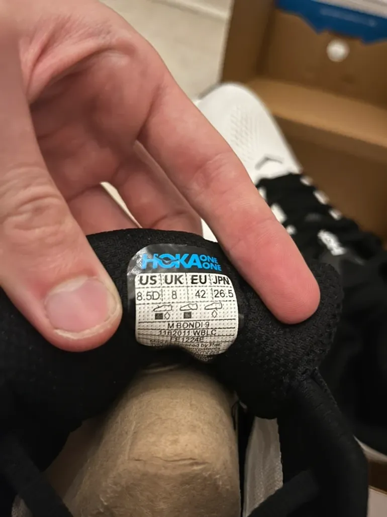 Used Hoka Baskets taille 42 bike — image 6 of 7