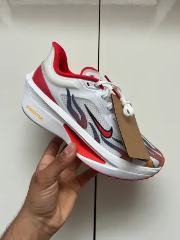 Used Nike Zoom Fly 6 bike