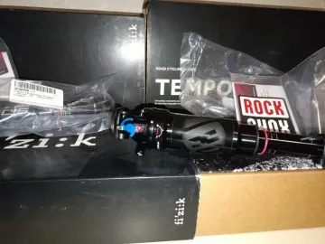 RockShox SID Luxe Ultimate 2P 2026 Rear Suspension usato