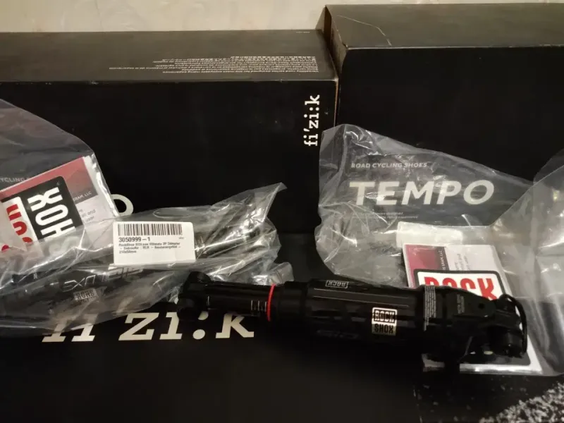 Käytetty RockShox SID Luxe Ultimate 2P 2026 bike — kuva 10 / 13