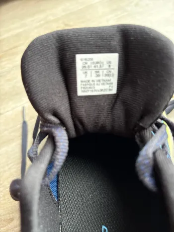 Použité Asics Running Shoes Size 41.5 bike — obrázek 5 z 5