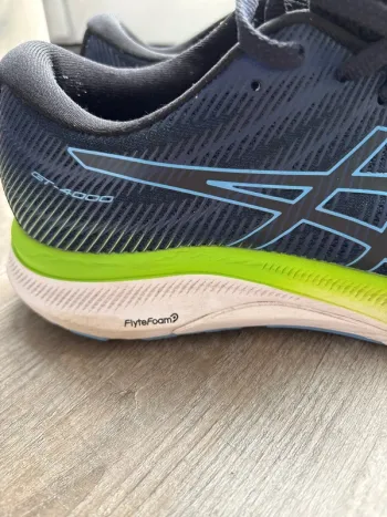 Použité Asics Running Shoes Size 41.5 bike — obrázek 2 z 5