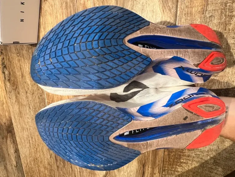 Used Nike Vaporfly 4 bike — image 6 of 9