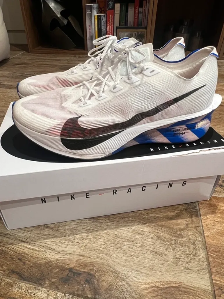Used Nike Vaporfly 4 bike — image 2 of 9