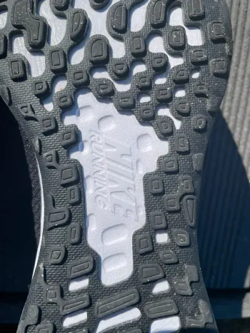 Used Nike Revolution 6 bike — image 6 of 6