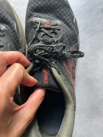 Used Asics Gel Kanaku 4 bike — image 4 of 5