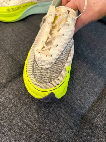Used Nike ZoomX Vaporfly NEXT% 2 bike — image 6 of 12