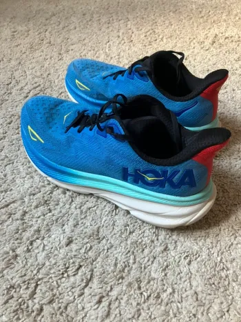 Käytetty Hoka Clifton 9 bike