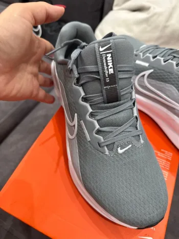 Nike Chaussure Taille 41 bike d'occasion — image 2 sur 5