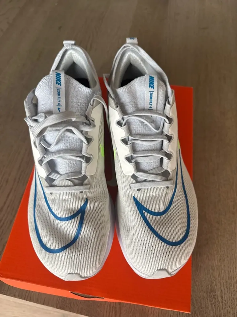 Używany Nike Zoom Fly 4 bike — zdjęcie 3 z 8