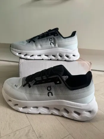 Used On Running Cloud bike — image 8 of 9