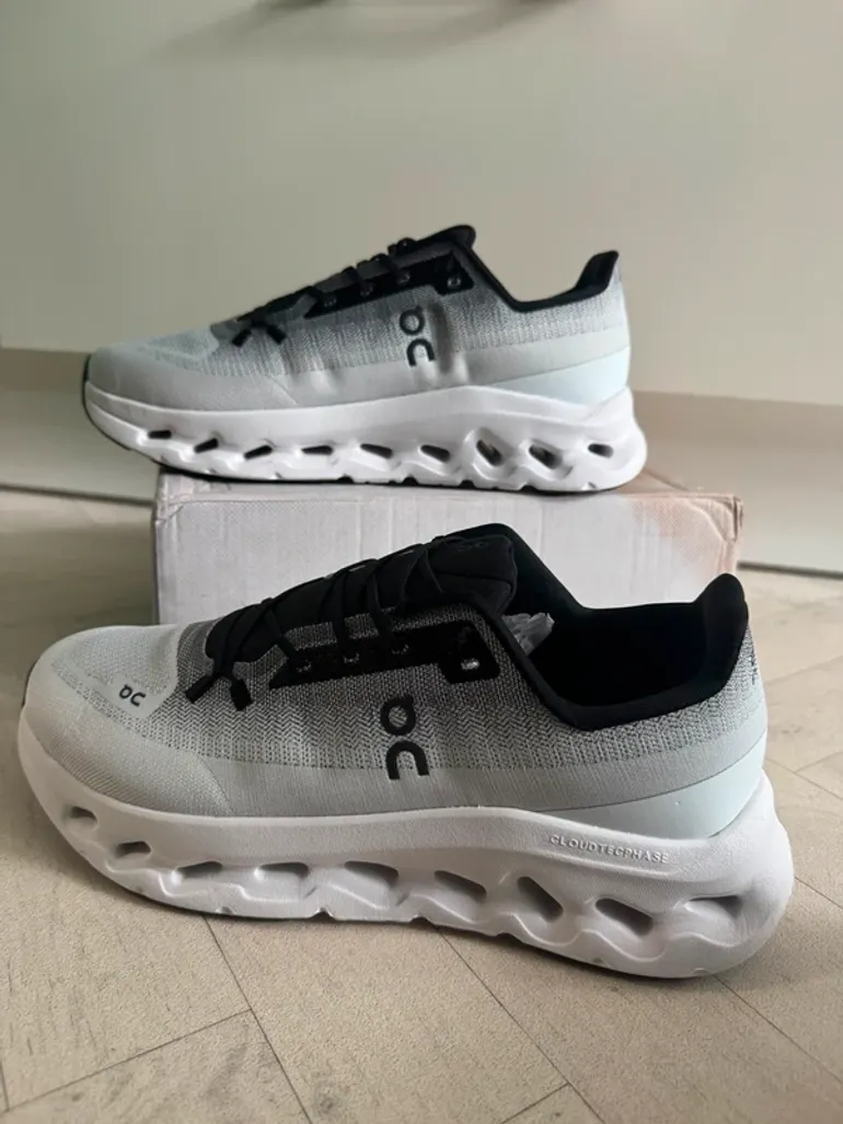 Used On Running Cloud bike — image 8 of 9