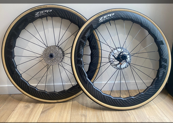 Used Zipp 454 NSW Wheel bike