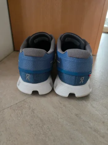 Used On Running Cloud bike — image 4 of 7