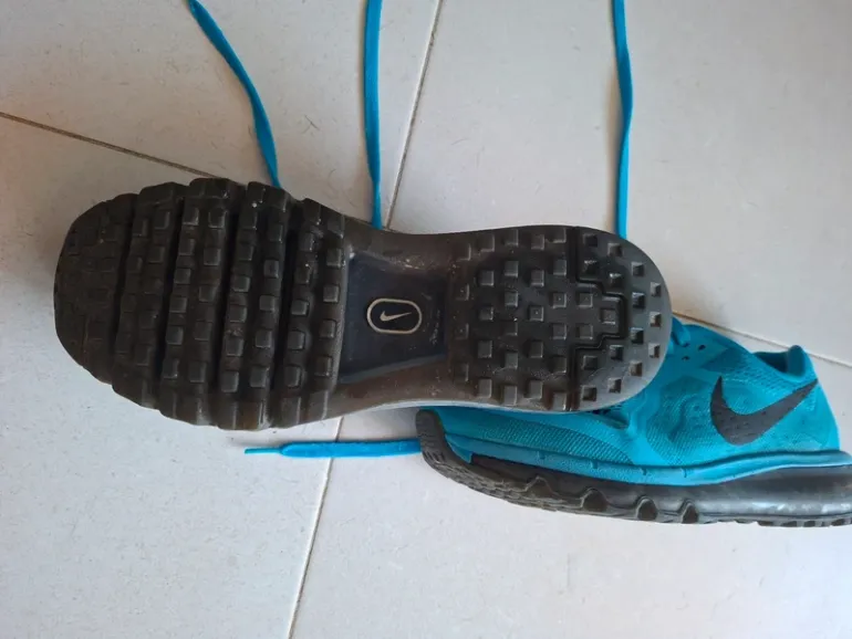Używany Nike Air Max bike — zdjęcie 5 z 6