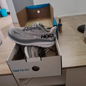 Hoka Shoes bike d'occasion