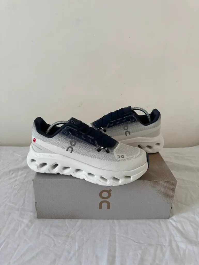 Used On Running Cloud bike — image 4 of 5