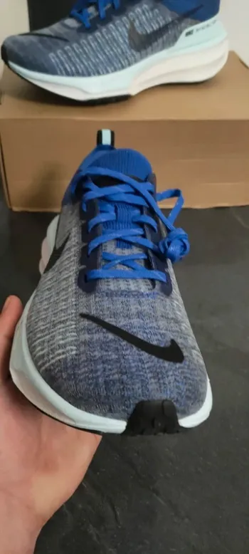 Used Nike ZoomX Invincible Run FK 3 bike — image 4 of 6