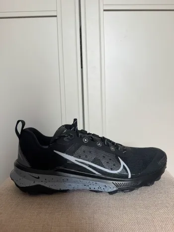 Použité Nike React Terra Kiger 9 bike — obrázek 2 z 8