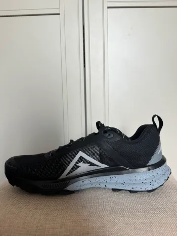 Použité Nike React Terra Kiger 9 bike — obrázek 3 z 8