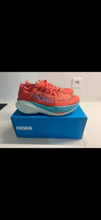 Käytetty Hoka Mach X2 bike