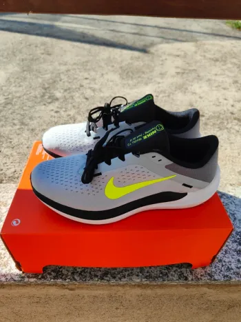 Used Nike Winflo 10 bike — image 3 of 10