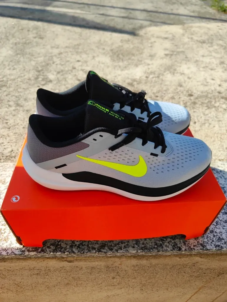 Used Nike Winflo 10 bike — image 2 of 10