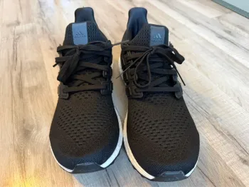 Adidas Ultraboost bike d'occasion — image 2 sur 9