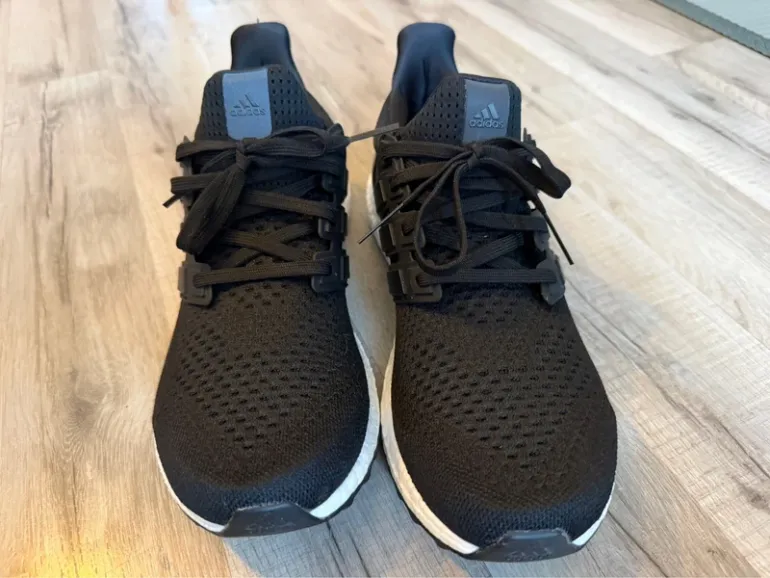 Adidas Ultraboost bike d'occasion — image 2 sur 9