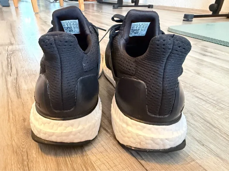 Adidas Ultraboost bike d'occasion — image 4 sur 9