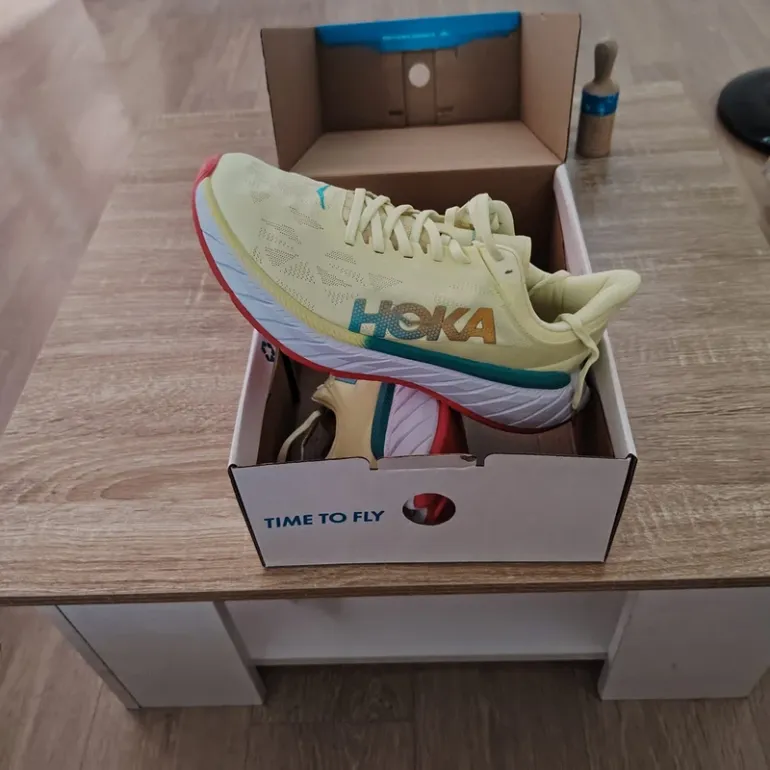 Hoka Chaussures bike d'occasion — image 2 sur 3