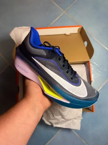 Used Nike ZoomX Fly 6 bike