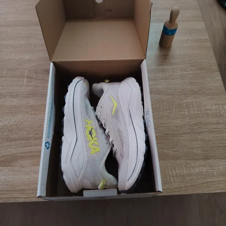 Used Hoka Running Shoes bike — image 2 of 3