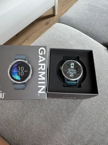 Used Garmin Venu bike — image 2 of 11