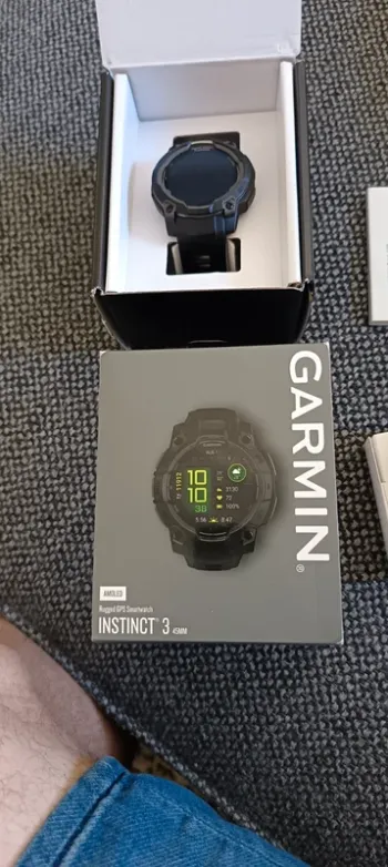 Used Garmin Instinct 3 AMOLED bike — image 4 of 4