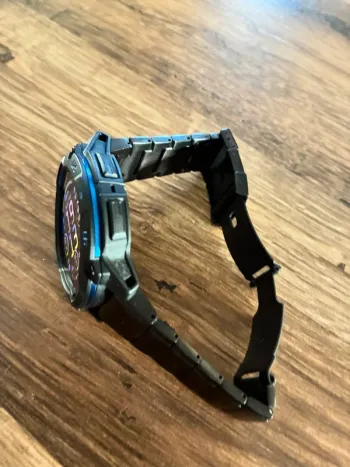 Used Garmin Instinct 3 AMOLED bike — image 6 of 7