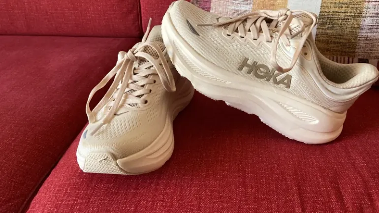 Gebrauchtes Hoka Scarpe da corsa su strada bike — Bild 3 von 3