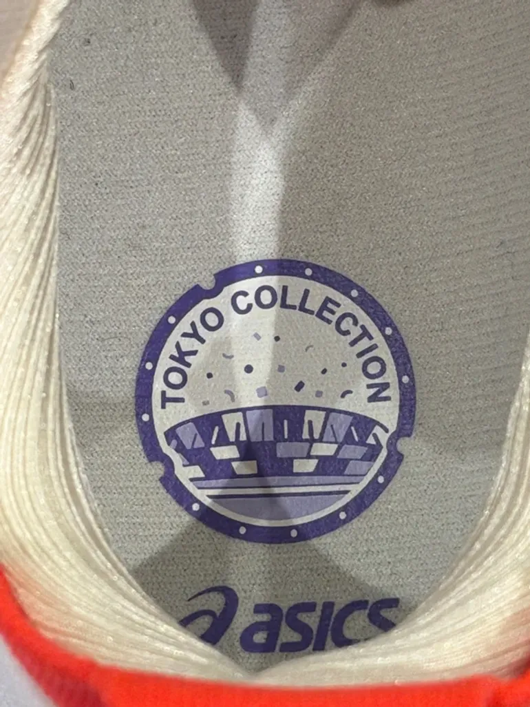 Used Asics Gel Nimbus 27 Tokyo bike — image 3 of 5