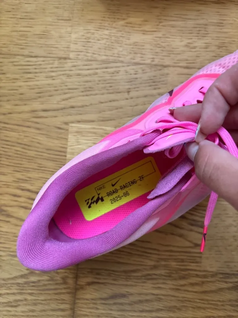 Used Nike Chaussures running bike — image 3 of 3