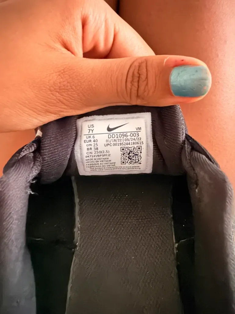 Nike Chaussure de sport bike d'occasion — image 10 sur 10