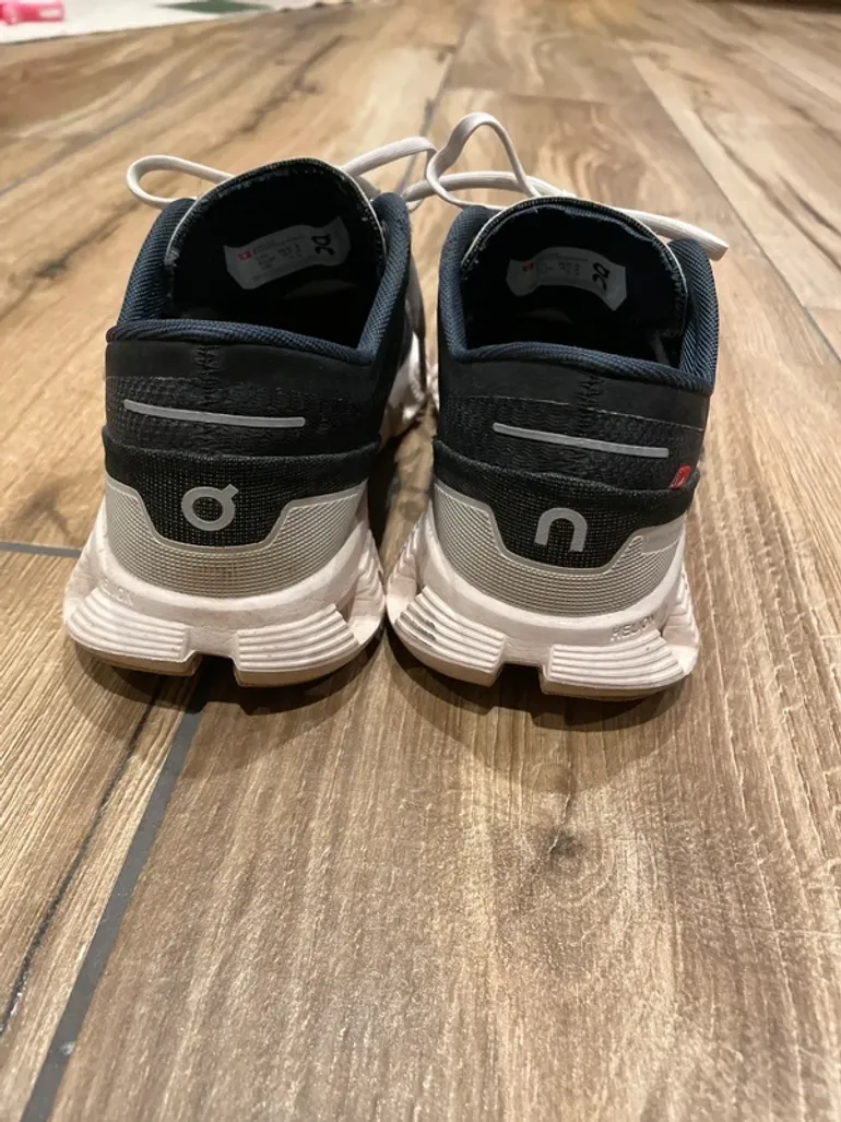 Gebrauchtes On Running On Schuh Damen bike — Bild 3 von 4