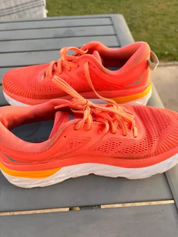 Used Hoka bondi 7 bike — image 4 of 6