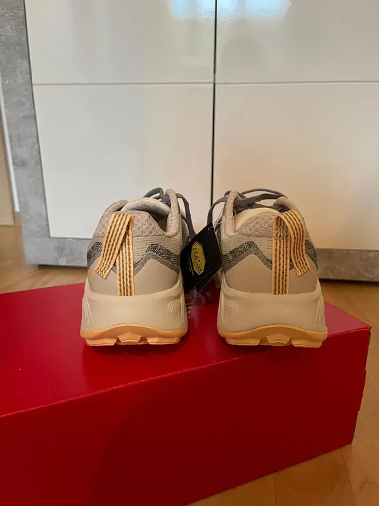 Gebrauchtes New Balance Fresh Foam X Hierro v9 bike — Bild 3 von 6