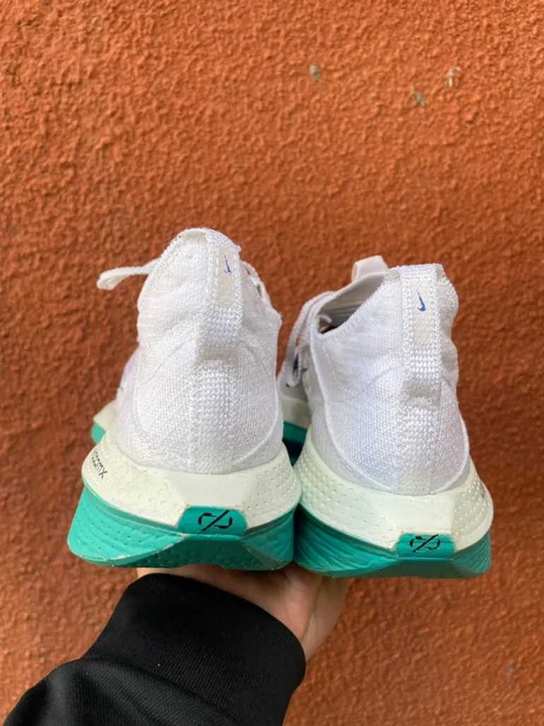 Used Nike Air Zoom Alphafly Next% 2 bike — image 5 of 9