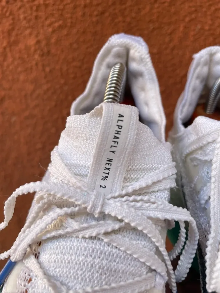 Used Nike Air Zoom Alphafly Next% 2 bike — image 4 of 9