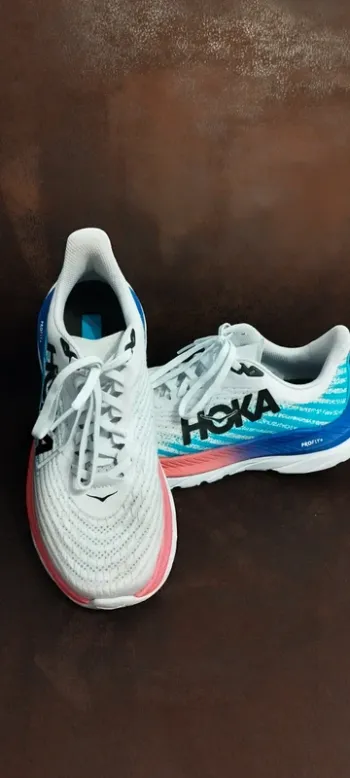 Used Hoka Mach 5 bike