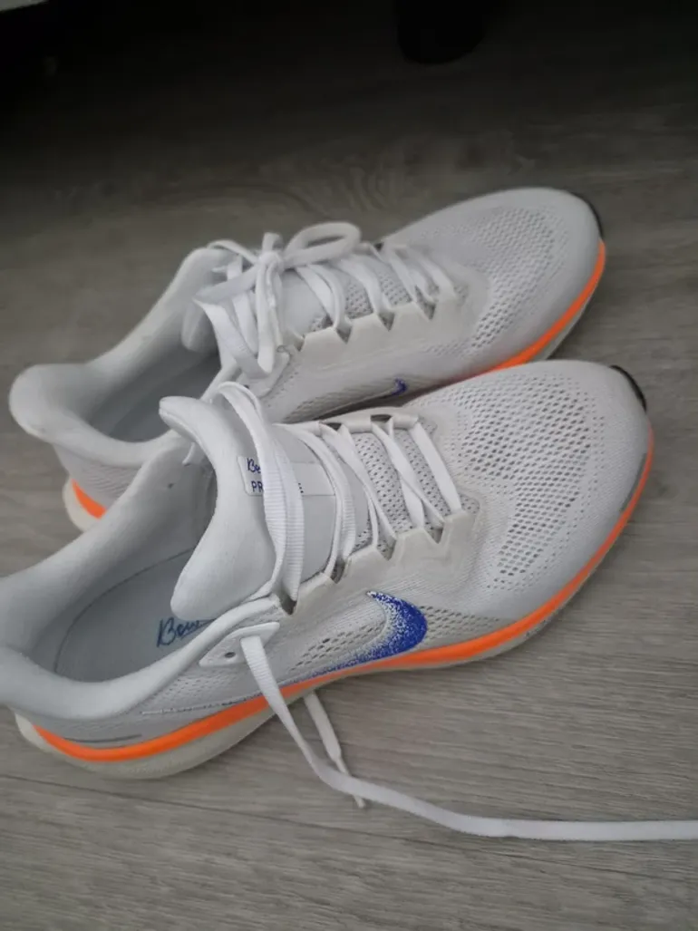 Used Nike Laufschuhe bike — image 2 of 2
