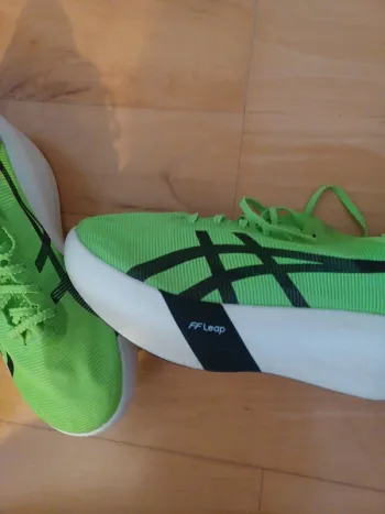 Used Asics Metaspeed Ray bike — image 2 of 6